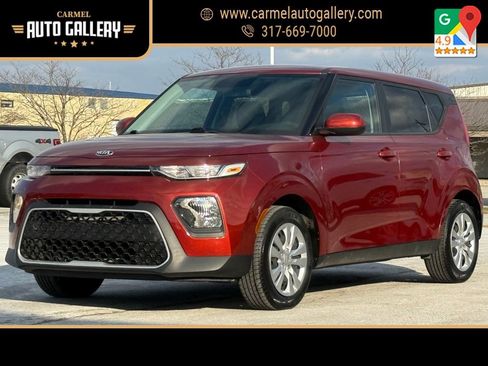 Used 2020 Kia Soul LX FWD image 1