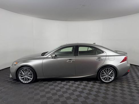 Used 2016 Lexus IS 300 AWD w/ Navigation System Package image 11