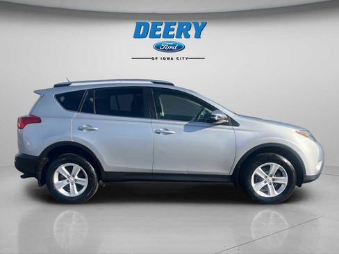 Used 2013 Toyota RAV4 XLE image 2