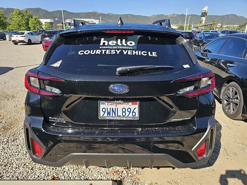 Certified 2025 Subaru Crosstrek 2.5i Limited w/ Crosstrek Mirror Package image 9