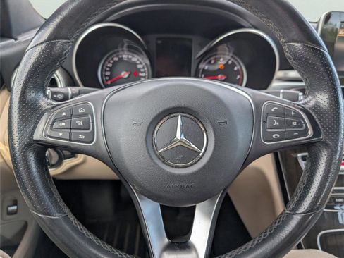 Used 2018 Mercedes-Benz C 300 Sedan image 21