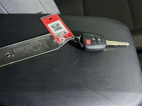 Used 2023 Toyota Tacoma SR w/ SR Convenience Package RWD image 32