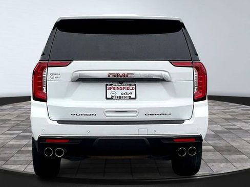 Used 2023 GMC Yukon Denali AWD/4WD image 5