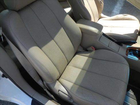 Used 1999 Toyota Solara SLE w/ Sport Pkg image 24