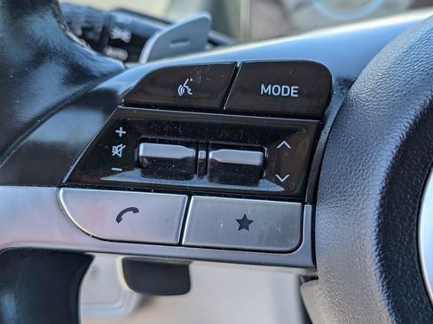 Used 2022 Hyundai Tucson Limited FWD image 19