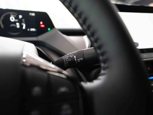 New 2026 Toyota Prius XLE image 14