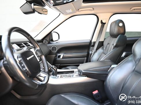 Used 2017 Land Rover Range Rover Sport HSE image 19