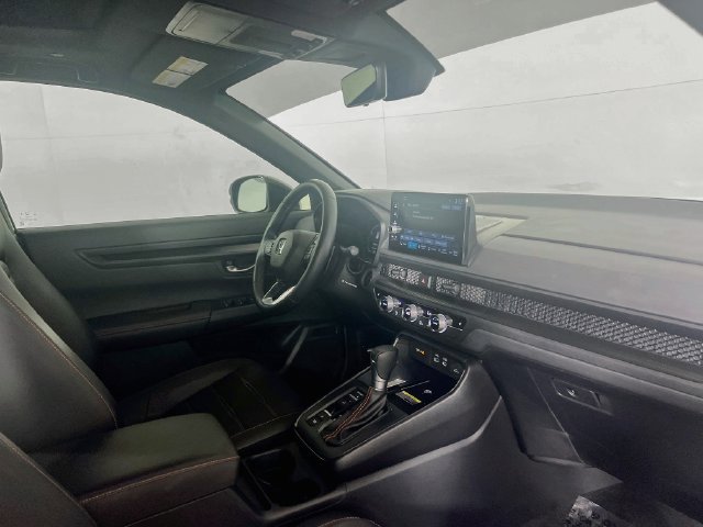 Certified 2025 Honda CR-V Sport-L image 9