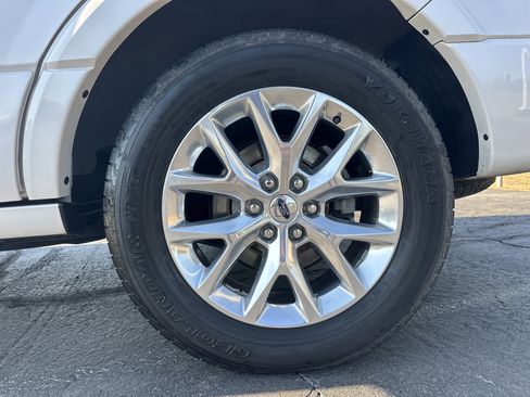 Used 2017 Ford Expedition Limited w/ Equipment Group 301A RWD image 20