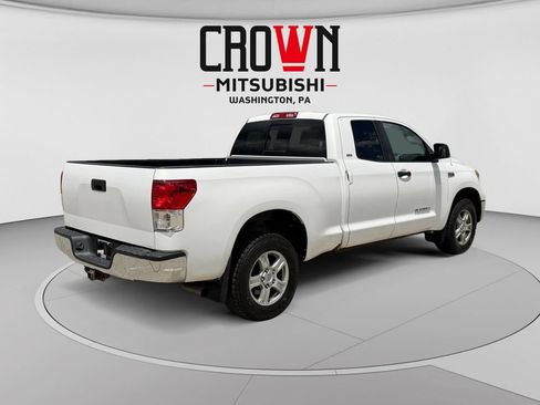 Used 2010 Toyota Tundra 4x4 Double Cab image 3