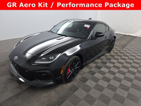 Used 2026 Toyota GR86 Premium RWD image 1