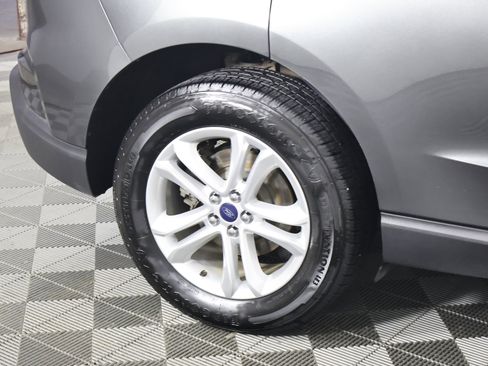 Used 2019 Ford Edge SEL w/ Equipment Group 201A image 53