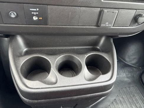 Used 2024 Chevrolet Express 2500 w/ Driver Convenience Package image 18