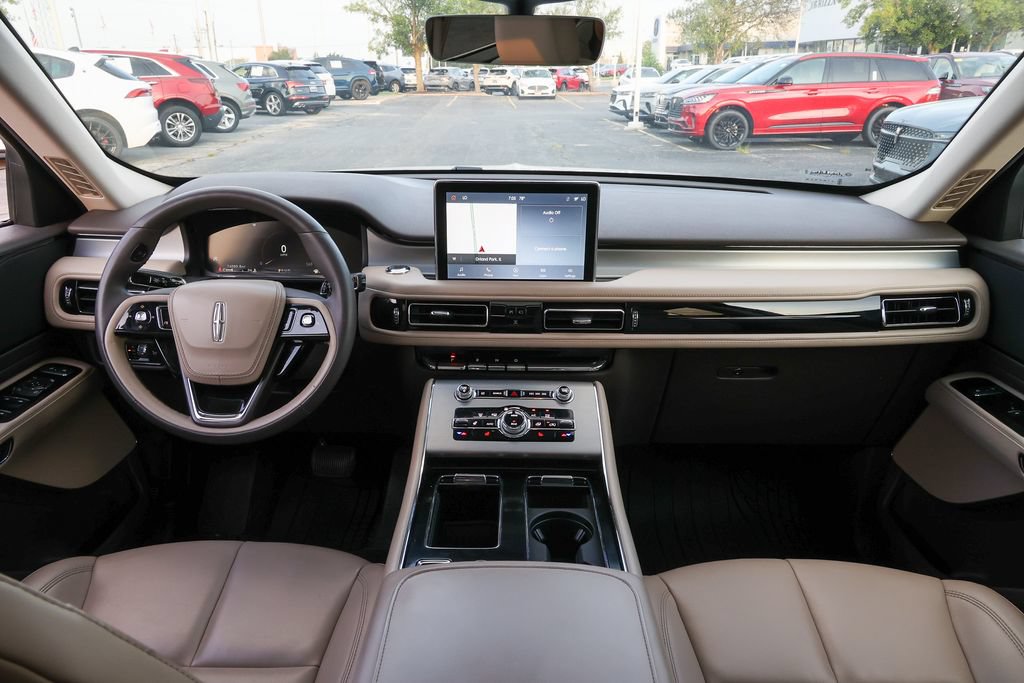 Certified 2022 Lincoln Aviator AWD w/ Premium Package image 41
