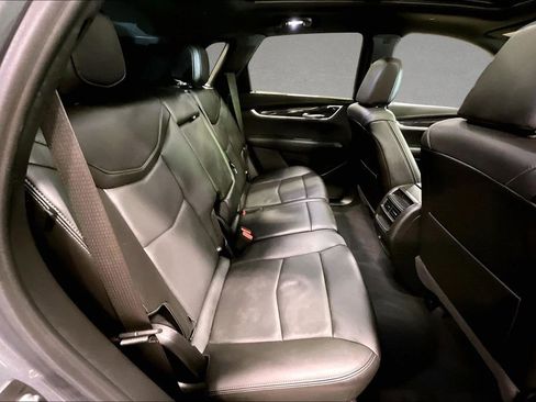 Used 2022 Cadillac XT5 Premium Luxury AWD/4WD image 24