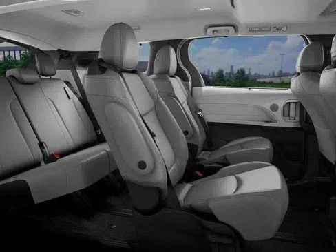 New 2026 Toyota Sienna XLE AWD/4WD image 65
