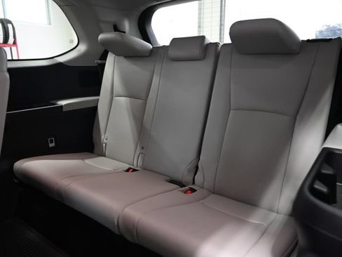 Certified 2025 Toyota Grand Highlander AWD Hybrid image 13