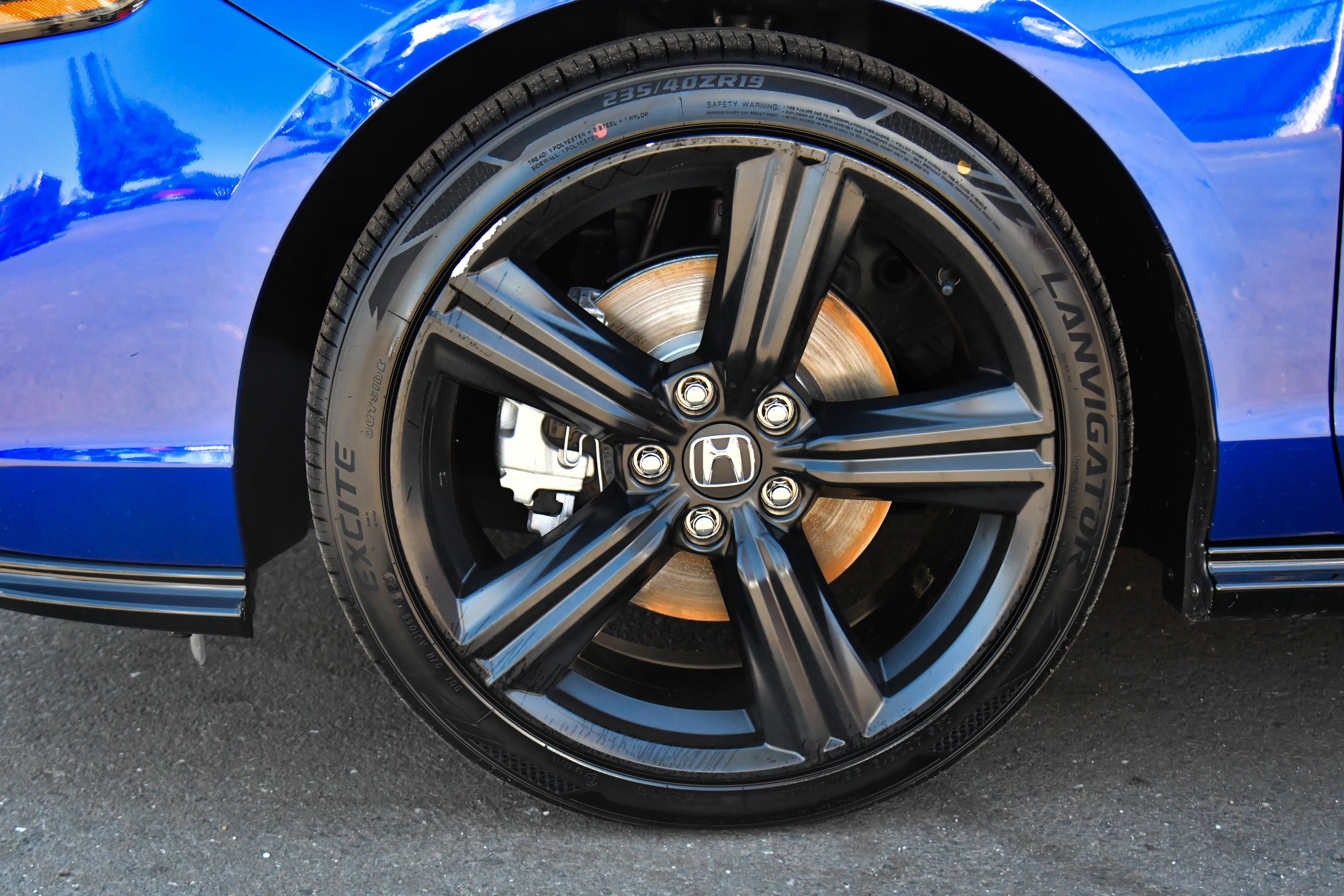 Used 2024 Honda Accord Sport image 12