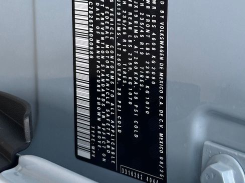 New 2026 Volkswagen Taos SEL image 19