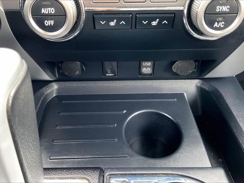 Used 2019 Toyota Tundra Limited image 35