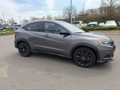Used 2021 Honda HR-V Sport image 18