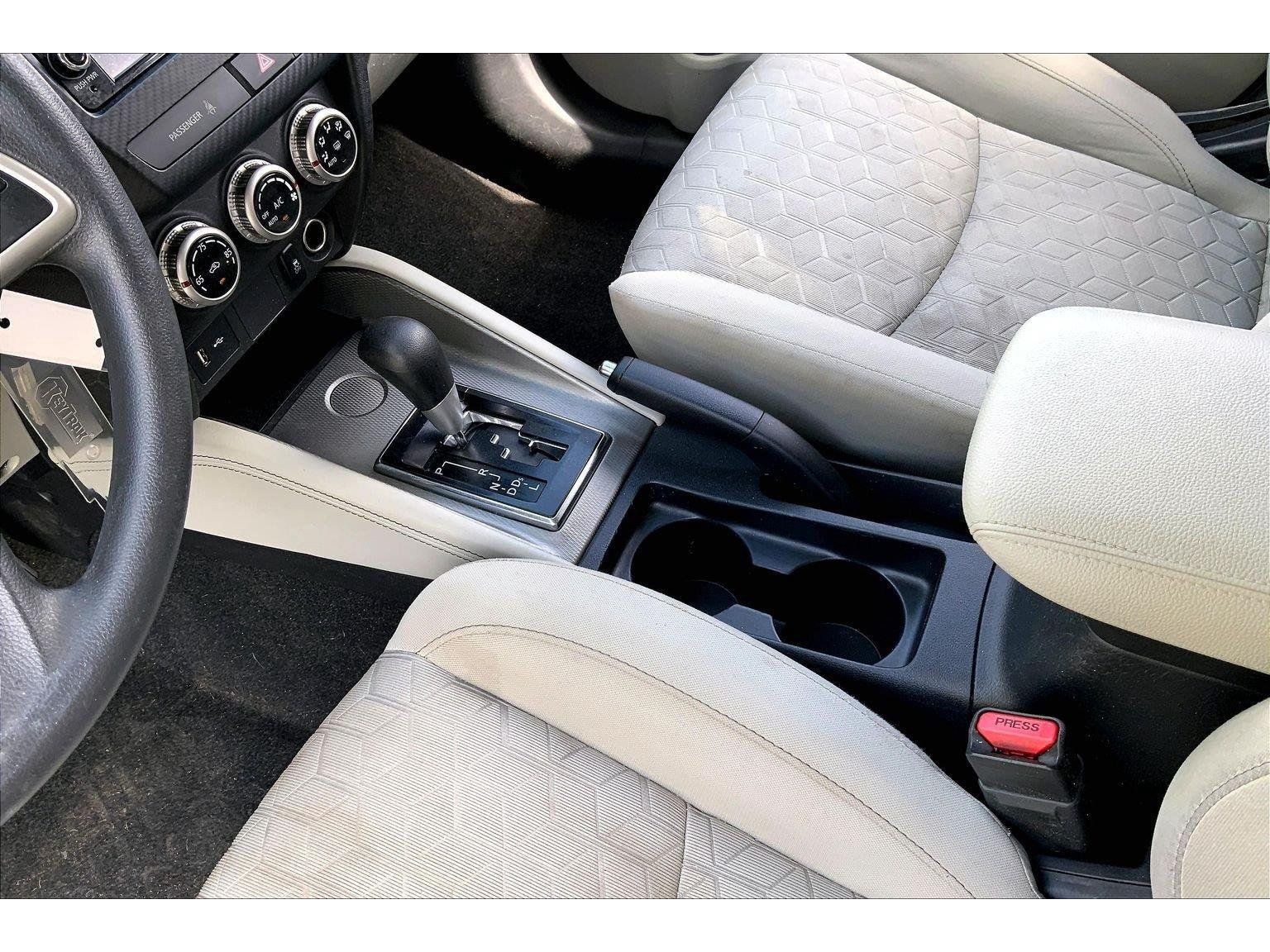 Used 2021 Mitsubishi Outlander Sport ES FWD image 14