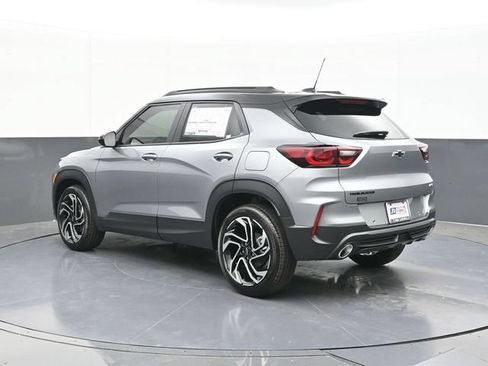 New 2026 Chevrolet TrailBlazer RS w/ Convenience Package FWD image 7