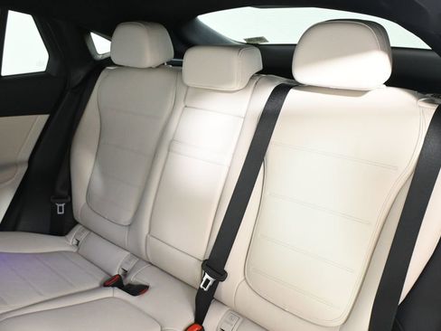 Certified 2026 Mercedes-Benz GLC 300 4MATIC image 4
