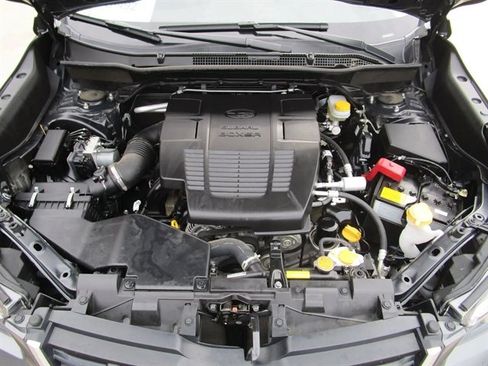 Used 2021 Subaru Forester Premium image 41