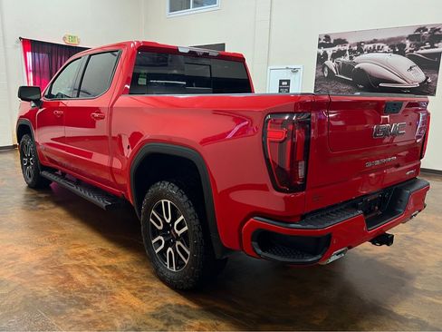 Used 2021 GMC Sierra 1500 AT4 w/ AT4 Value Package AWD/4WD image 7