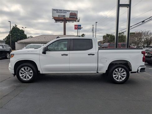 Used 2023 Chevrolet Silverado 1500 Custom image 7