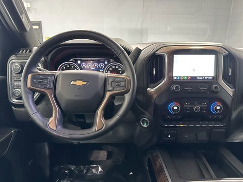 Used 2023 Chevrolet Silverado 2500 High Country w/ Z71 Off-Road Package AWD/4WD image 8