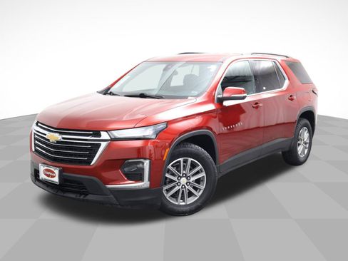 Certified 2023 Chevrolet Traverse LT image 1