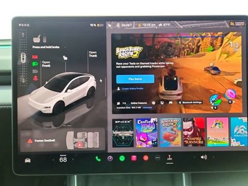 Used 2026 Tesla Model Y 2WD image 44