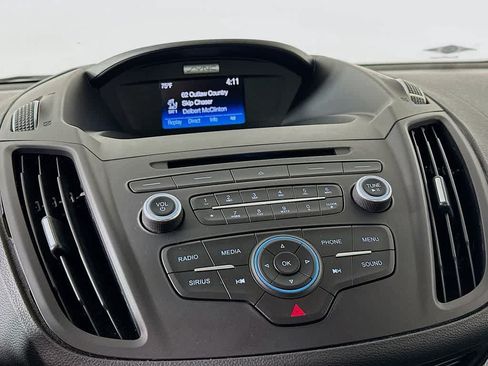 Used 2017 Ford Escape SE FWD image 17