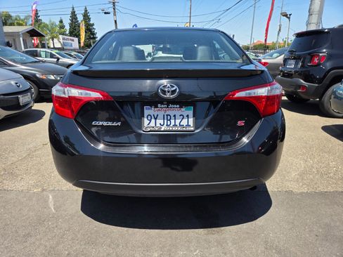 Used 2016 Toyota Corolla S FWD image 3