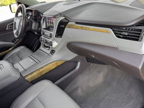 Used 2017 GMC Yukon Denali w/ Open Road Package image 31
