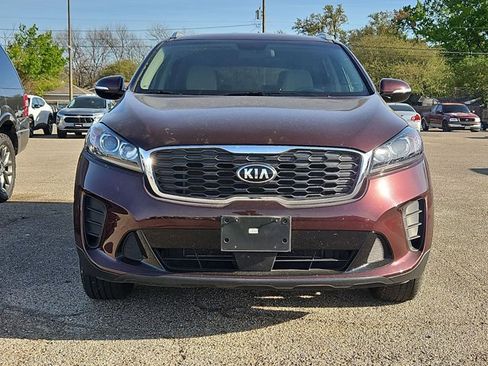 Used 2020 Kia Sorento LX w/ LX I4 Convenience Package image 2