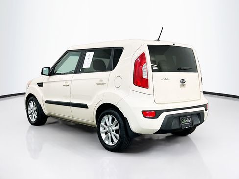 Used 2013 Kia Soul + FWD image 5