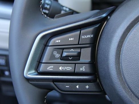 Used 2025 Subaru Forester Limited AWD/4WD image 21