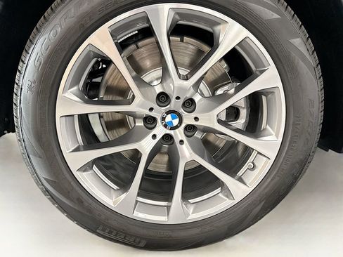 New 2026 BMW X5 xDrive50e AWD/4WD image 32