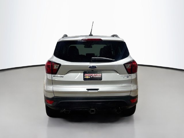 Used 2019 Ford Escape Titanium AWD/4WD image 8