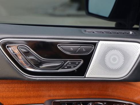 Used 2023 Lincoln Navigator L Black Label AWD/4WD image 23