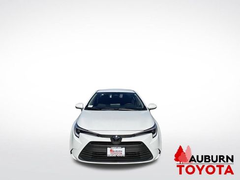 New 2026 Toyota Corolla LE FWD image 2