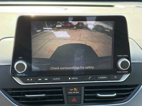 Used 2023 Nissan Altima 2.5 SR FWD image 26