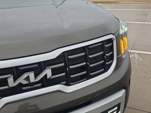 Certified 2024 Kia Telluride SX image 10