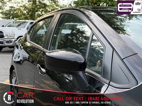 Used 2024 Nissan Versa SV w/ Trunk Package FWD image 37