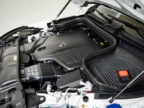 New 2026 Mercedes-Benz GLS 450 4MATIC image 39