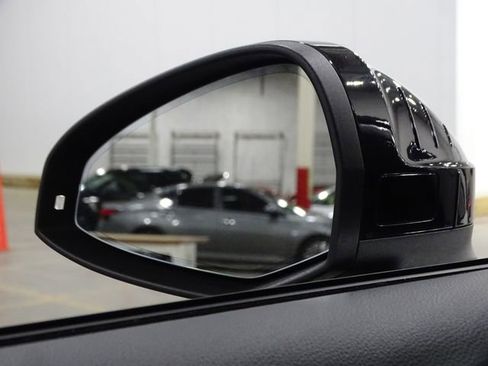 Used 2023 Audi A4 2.0T Premium Plus image 39