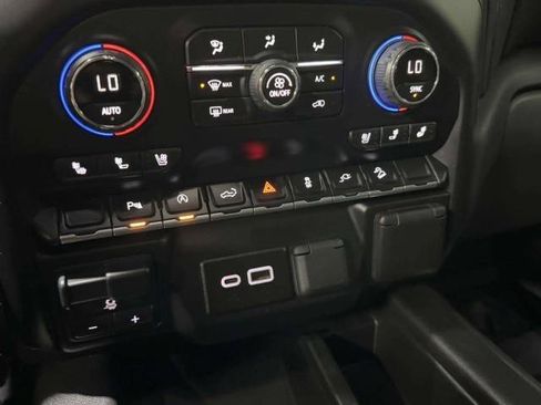 Used 2021 Chevrolet Silverado 1500 High Country w/ Z71 Off-Road Package AWD/4WD image 34